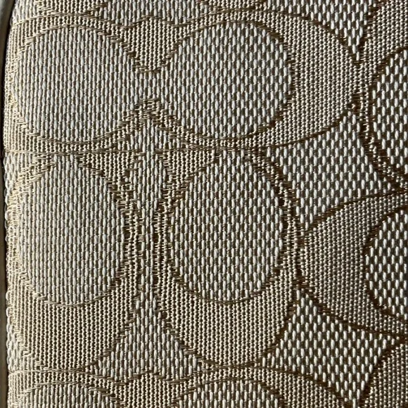 🎄 COACH DEMPSEY BOXY COSMETIC CASE 🎄 - Picture 14 of 16